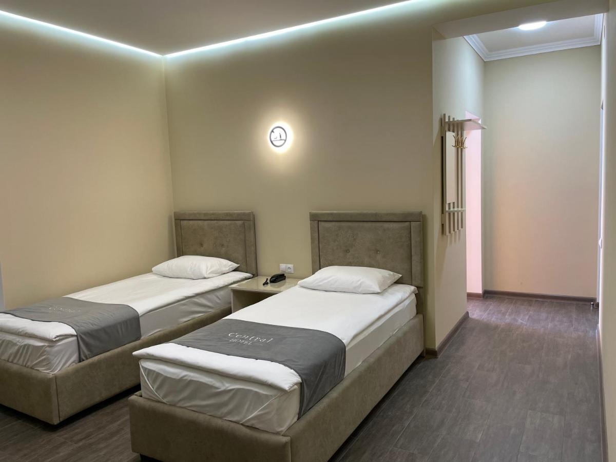 Central Hotel Gümrü Dış mekan fotoğraf