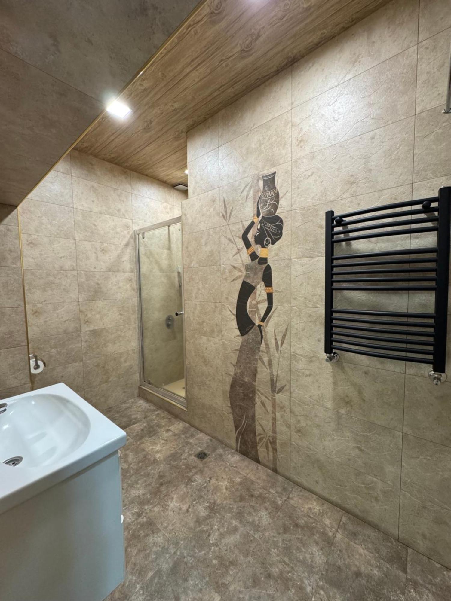 Central Hotel Gümrü Dış mekan fotoğraf